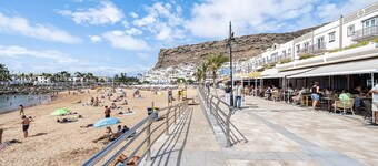 Apartment in Puerto de Mogán near the Beach