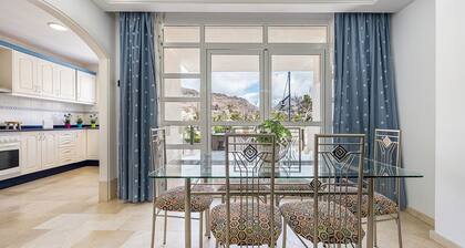 Apartment in Puerto de Mogán near the Beach