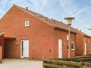 House | Exterior