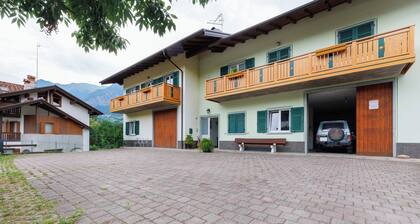 Appartement "Fucine 33" avec vue sur la montagne, balcon et Wi-Fi