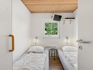 6 bedrooms, internet