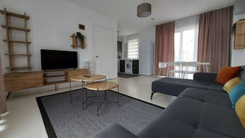 Mar Soleil 14 - 2 bedroom Apartment | Living area