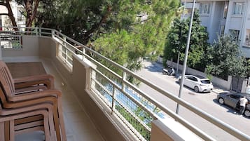 Apartment, 2 Bedrooms, Non Smoking, Balcony | Balcony