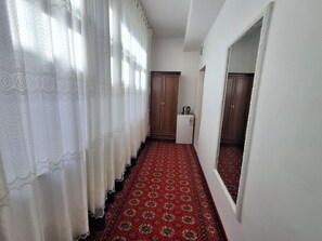 Superior Triple Room | In-room safe, desk, laptop workspace, soundproofing - HOTEL PARVINA (Bukhara)