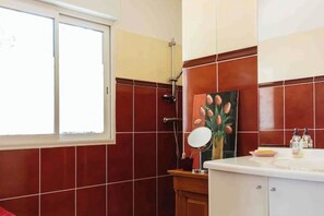 Shower, hair dryer