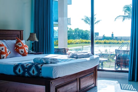 Deluxe Double Room | Garden view