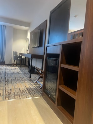 In-room safe, iron/ironing board, free WiFi
