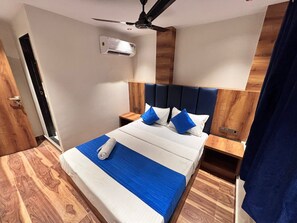 Chambre Double, vue ville