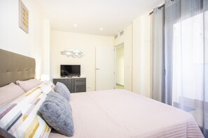 1 多间卧室、熨斗/熨衣板、免费 WiFi、床单