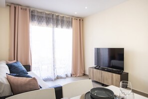 TV
