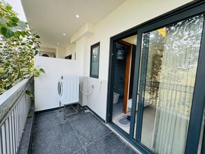 Terrace/patio - Akshay Premium Suites (Gurugram)