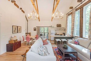 Offices - Sharp Shin at Buckhorn Hollow (McEwen)