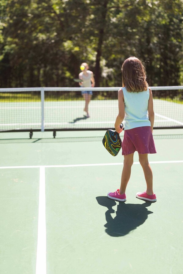 Sport court - The Roost at Buckhorn Hollow (McEwen)