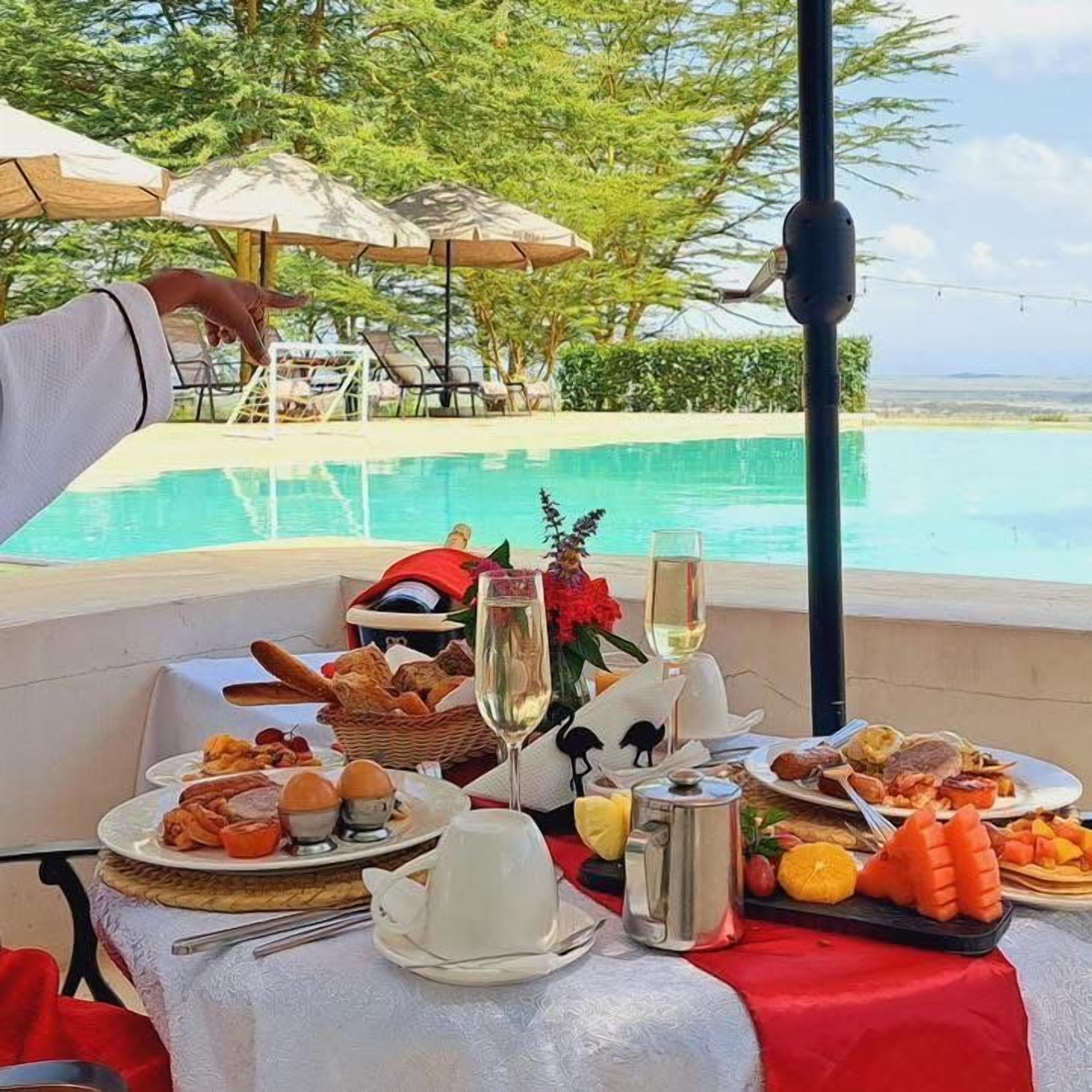 Desayuno completo incluido todos los días