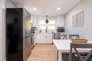 Microwave, oven, stovetop, dishwasher