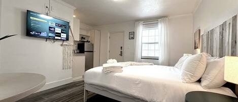 Iron/ironing board, travel cot, free WiFi, bed sheets