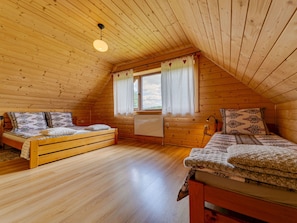 2 bedrooms, free WiFi