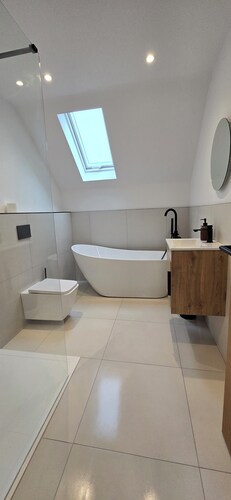 Coastal Family Friendly Home Anglesey