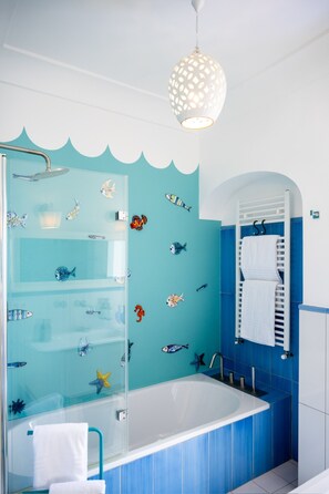 Hair dryer, towels - Breathtaking Suite with Sea View in the Heart of Positano (Positano)