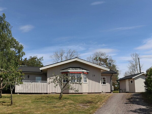 Exterior - 4 Star Holiday Home in Frillesas (Frillesas)