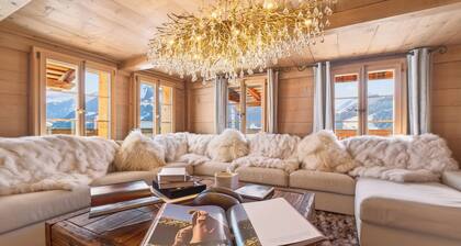 Luxury Swiss Heidi Mountain Chalet near to Gstaad