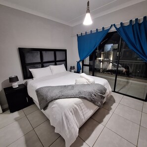 1 Schlafzimmer, Schreibtisch, Bügeleisen/Bügelbrett, WLAN