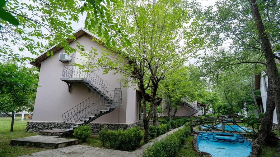 Qabala Semerena Riverside Hotel