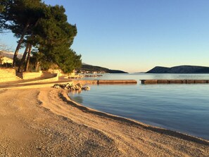 Exterior - Luxury Rab Apartment With Terrace - One Bedroom Apartment With Terrace (Rab)