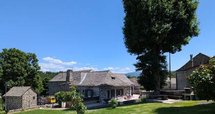 Rustic stay near Estables and Puy-en-Velay