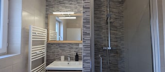 Dos casas rurales encantadoras cerca de Orleans con jardín y aparcamiento privado