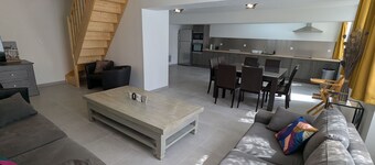 Zwei charmante Ferienhäuser nahe Orleans mit Garten und Privatparkplatz