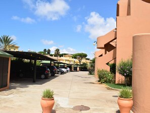 Property grounds - Family 2-bedroom apartment by the golf in Sancti Petri (Chiclana de la Frontera)