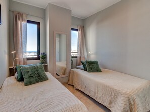 2 bedrooms, free WiFi, bed sheets