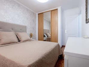 1 chambre, accès Internet, draps fournis