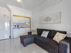 TV - Bright apartment in Costa Adeje, wifi, parking (Costa Adeje)