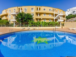 Pool - Bright apartment in Costa Adeje, wifi, parking (Costa Adeje)