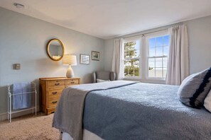 House, Multiple Beds, Patio, Ocean View (Bayview Beach House) - Beachfront and Only 30 Steps To Beach! (Saco)