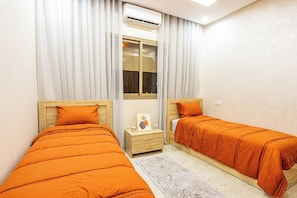 2 chambres, fer et planche à repasser, Wi-Fi, literie fournie