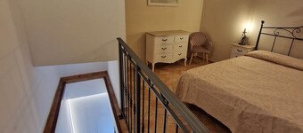 Ancient Aragonese Dwelling in the heart of the ancient village of Agropoli with sea view