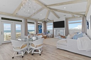 Smart TV, books - Stunning Oceanfront 6BR/4.5BA Home That Belongs in a Magazine!-Sleeps19 (Oak Island)