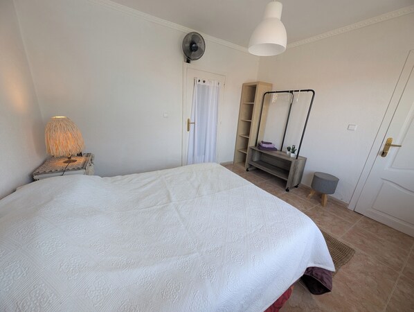 2 slaapkamers, gratis wifi, beddengoed
