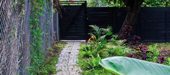 St Lucia: Tropical Hot Tub Hideaway in Soufriere