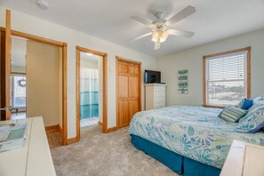 5 bedrooms, iron/ironing board, free WiFi, bed sheets