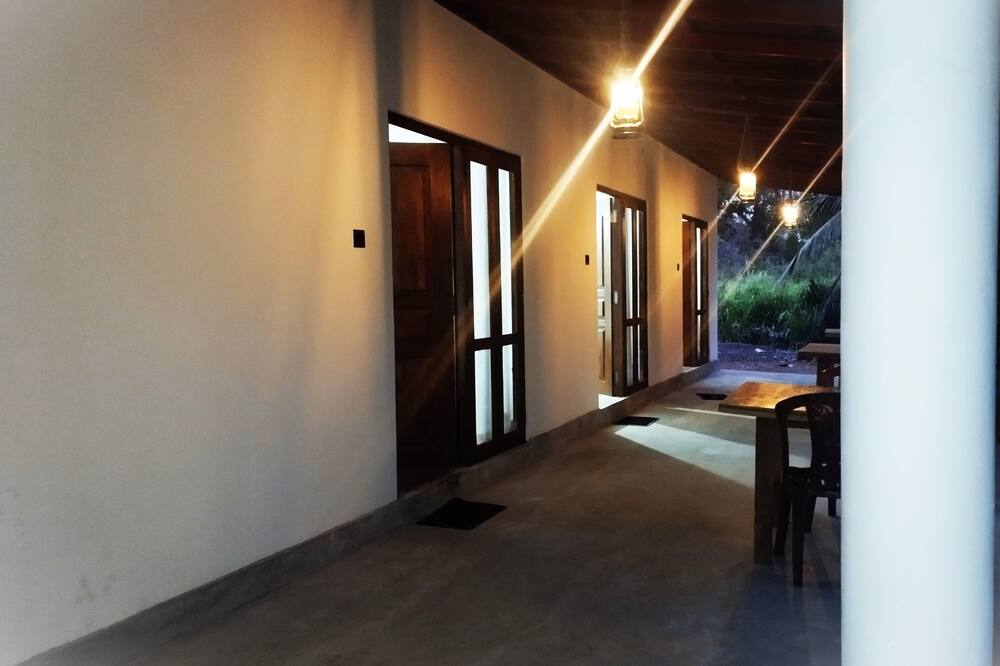 Pura Handa Home Stay