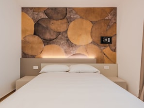 3 bedrooms, travel crib, free WiFi