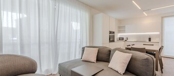 Nice apartment in villa for 6 guests with WIFI and TV