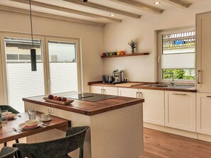 Microwave, dishwasher - Stunning private villa for 4 people with WIFI, TV and terrace (Frankenberg)