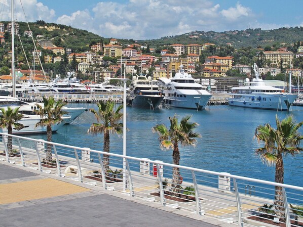 Marina