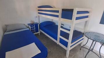 Travel crib, bed sheets