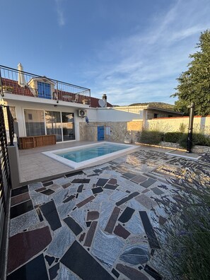 Pool - Holiday Home Cherry with pool (Vrsine)